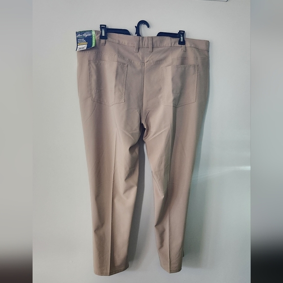 🩳 Ben Hogan Performance Men’s Pants – Size 42x30 – Tan – NWT – UPF 50+ - Picture 8 of 14